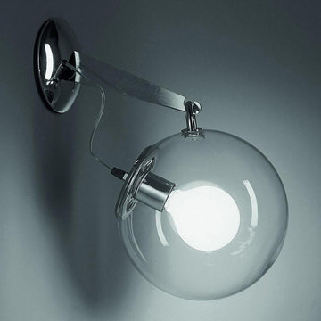 Appiculture de mur à bulles avec de la nuance à billes en verre transparent et finition chromée